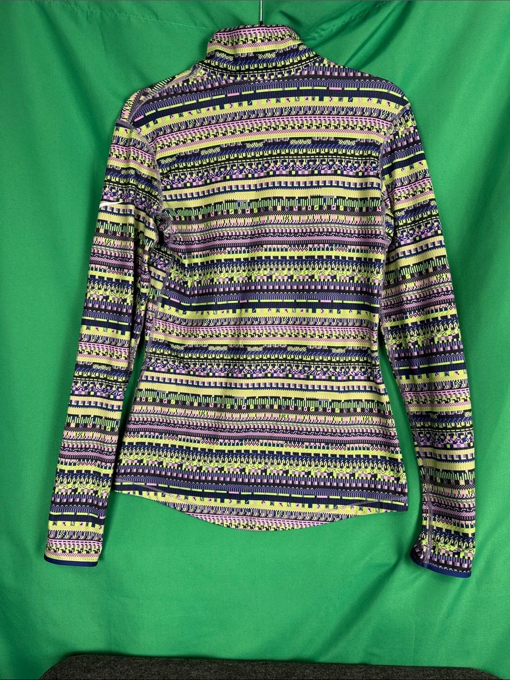 Nike Pro Dri-FIT ladies half zip athletic pullover large EUC purple green navy